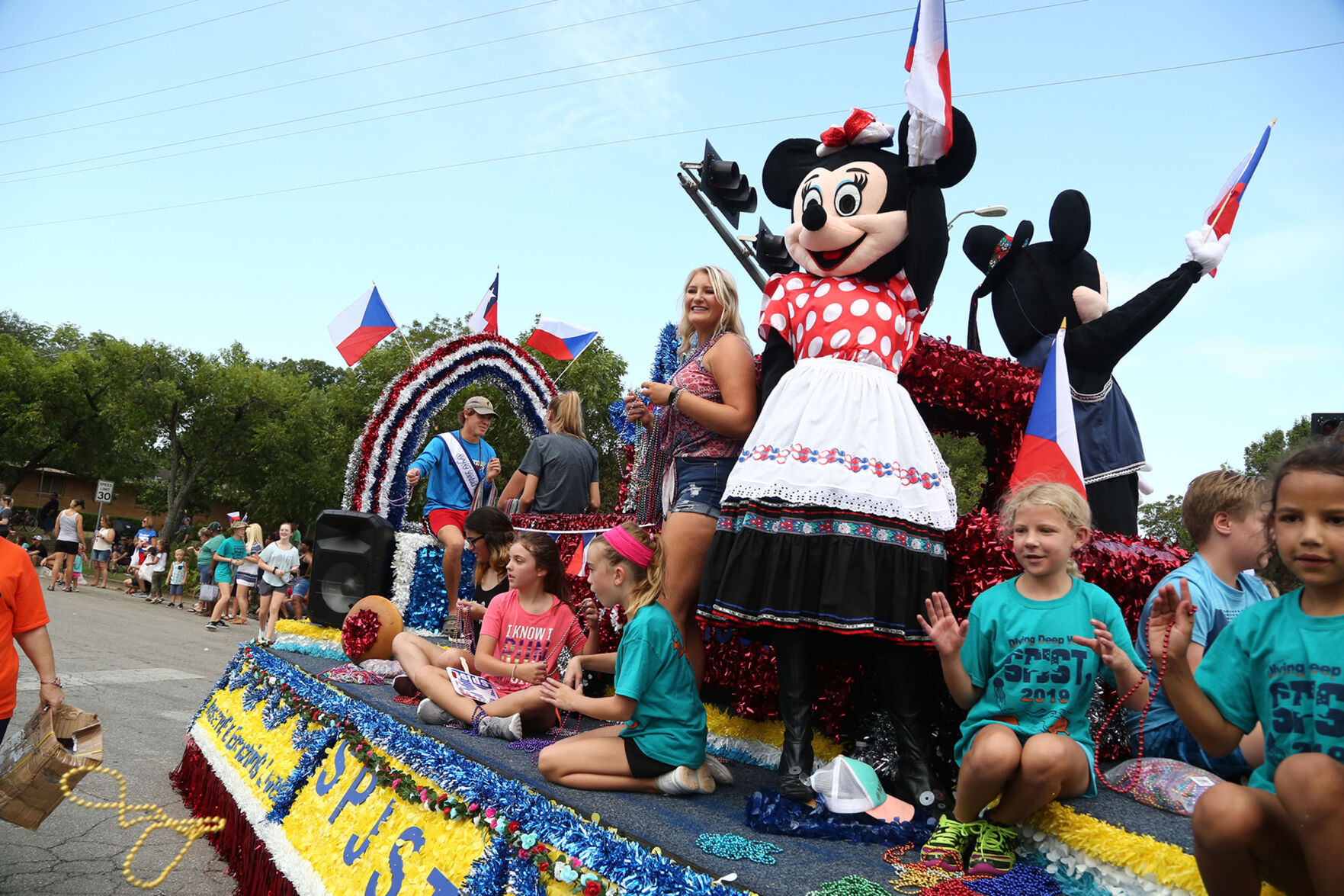 westfestparade.JPG